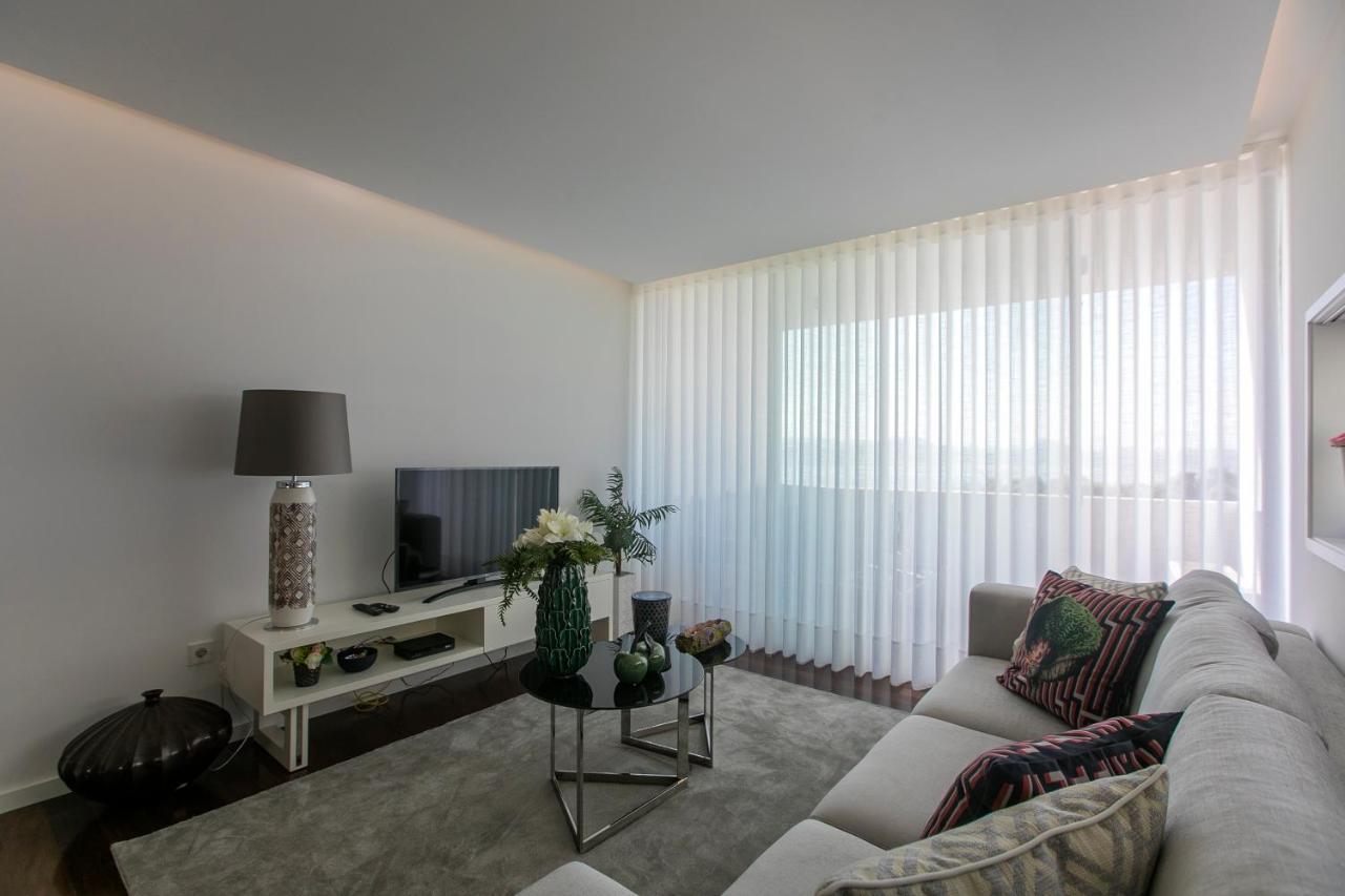 Lovelystay - Luxury 2Br Duplex Apartment In Foz 포르투 외부 사진